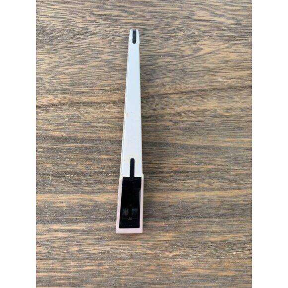 The Pampered Chef Protective Knife Case and Sharpener 7.25" Long for 5" Blade - Picture 6 of 6